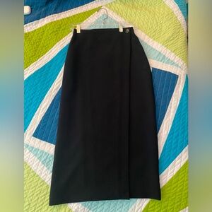 Aritzia Black Women's Wrap Skirt